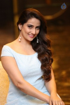 Anchor Manjusha Pics