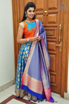 Anchor Shyamala Photos