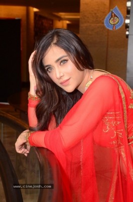 Angela Krislinzki New Pics