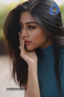 Anu Emmanuel Photos