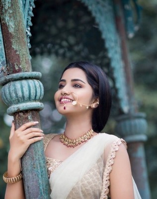 Anupama Parameswaran Cute Stills