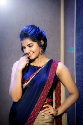 Anupama Parameswaran New Photos