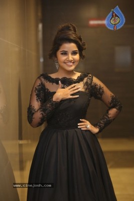 Anupama Parameswaran Photos
