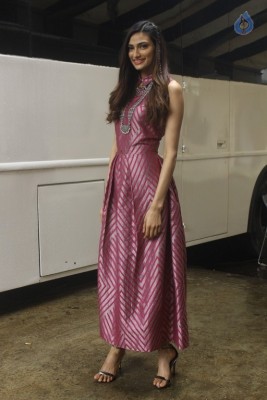 Athiya Shetty New Pics