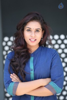 Chetana Uttej Gallery