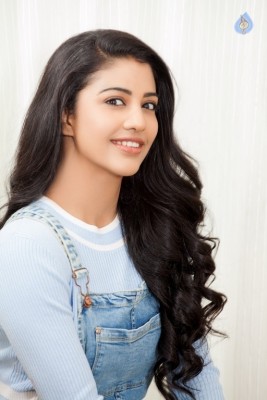 Daksha Nagarkar Latest Photo Shoot