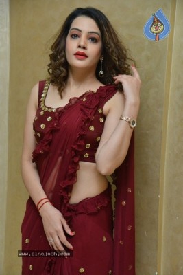 Deeksha Panth Images