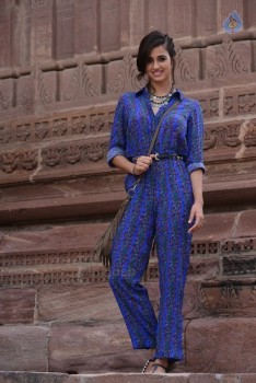 Disha Patani New Pics