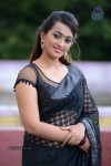 Ester Noronha Stills