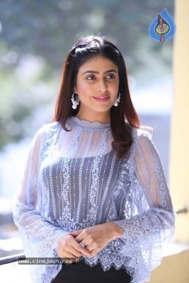 Irra Mor Interview Photos