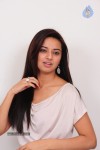 Isha Chawla New Pics