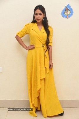 Kapilakshi Malhotra Photos