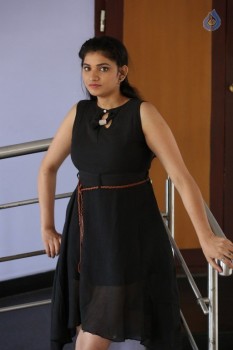Khanishka New Photos
