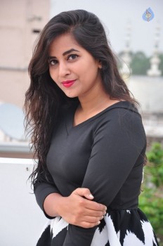 Komali Latest Photos