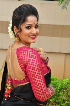 Madhavi Latha New Pics