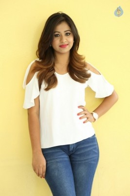 Manali Rathod New Pics