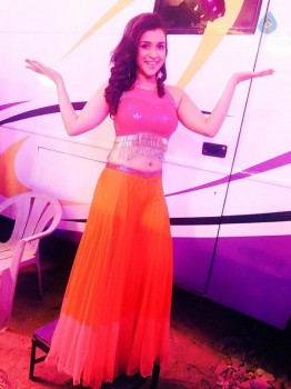 Mannara Chopra New Photos