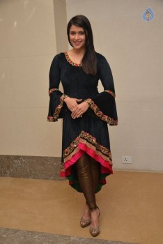 Mannara Chopra New Photos