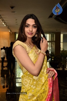 Mannat New Photos