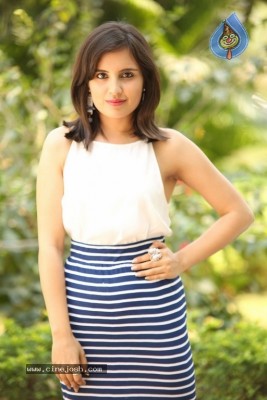 Mridanjli Photos