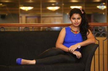 Naveena Jackson Photos