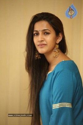 Niharika Konidela Photos