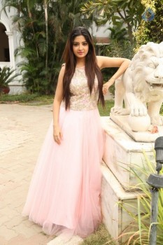 Poonam Kaur Latest Photos