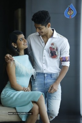 Priya Prakash Varrier And Roshan Combination Stills