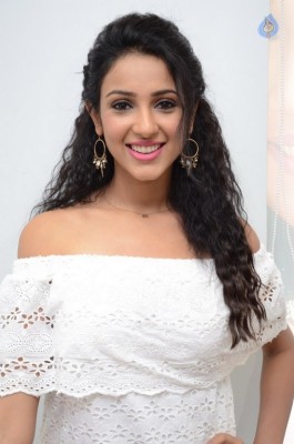 Priya Shri New Stills