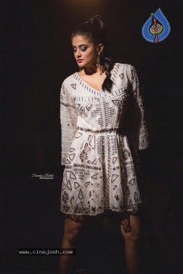 Priyamani Photos