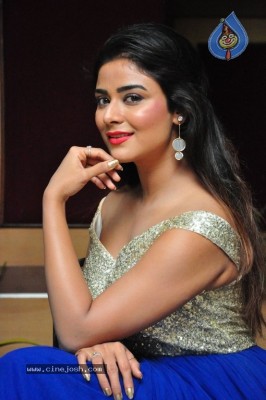 Priyanka Sharma Photos