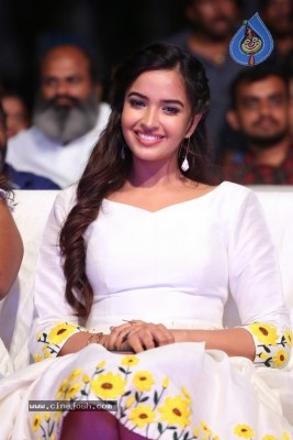 Pujita Ponnada Photos