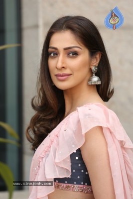 Raai Laxmi Photos
