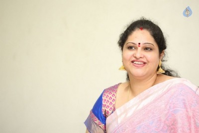 Raasi Latest Gallery