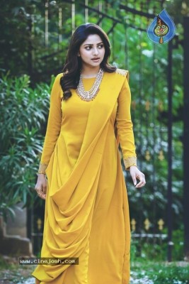 RachitaRam in Supermachi