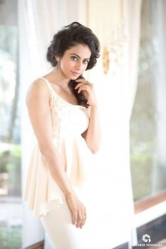 Rakul New Photos