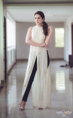 Rashi Khanna Latest Pics