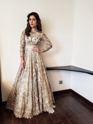 Rashi Khanna New Photos