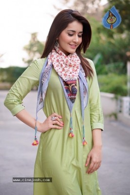 Rashi Khanna Photos