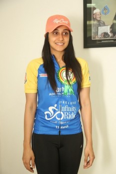 Regina Cassandra New Images