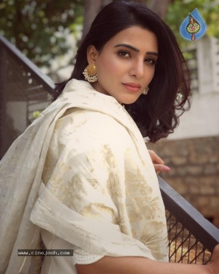 Samantha Akkineni Photos
