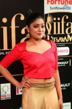 Samyukta Hamod at IIFA Utsavam 2017