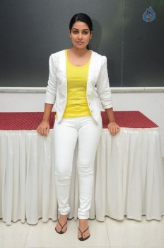 Satna Titus New Photos