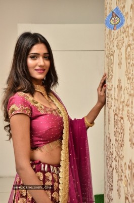 Shalu Gallery