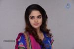 Sheena Stills