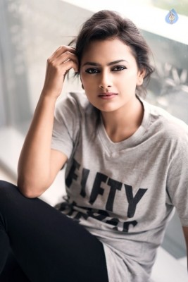 Shraddha Srinath Latest Photos