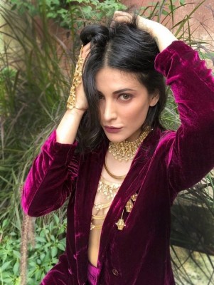 Shruti Haasan Stills