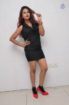 Sonia Photos