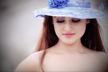 Sony Charishta Latest Gallery