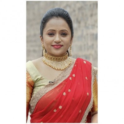 Suma Kanakala Photos